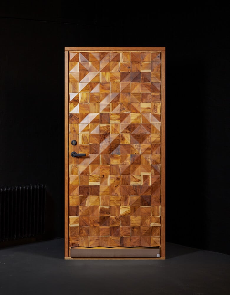 Ytterdörr Willow 110k teak limited edition, Tillval: dolda gångjärn, sparkplåt CT bronze satin