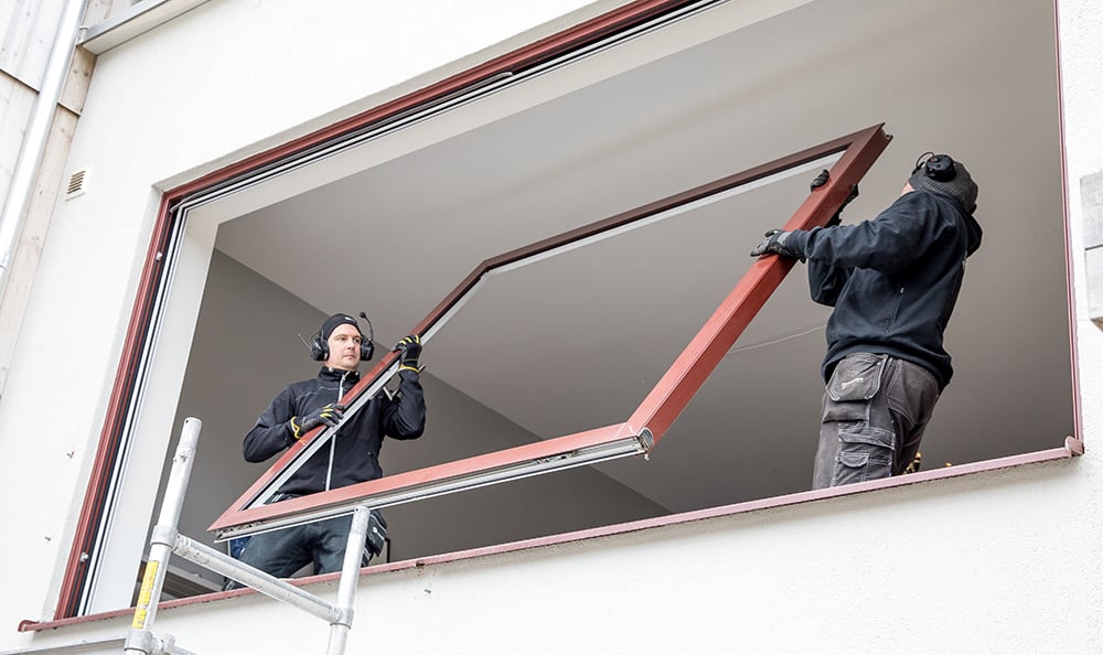 Installation of sliding windows