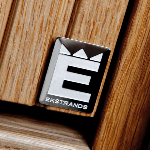 Ekstrands E på ytterdörr