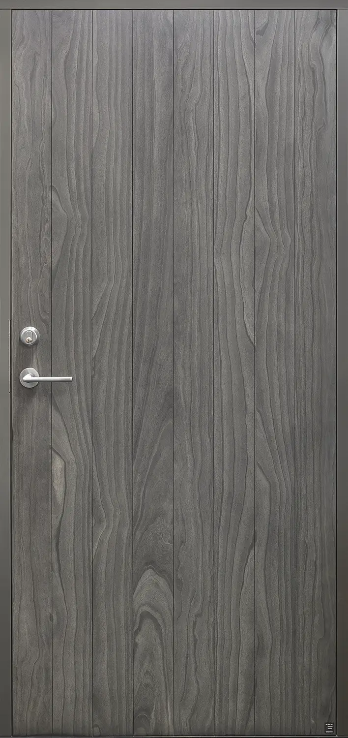 Exterior door Renbacka grey with vertical panels in Accoya®, option: concealed hinges
