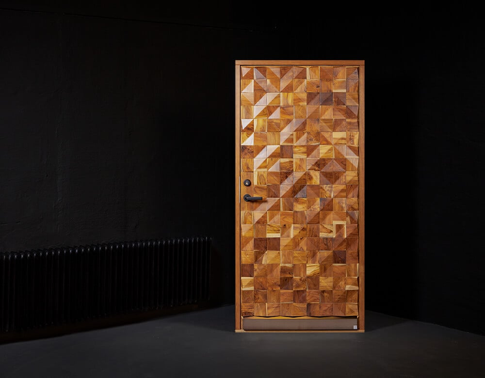 Ytterdörr Willow 110k teak limited edition, Tillval: dolda gångjärn, sparkplåt CT bronze satin