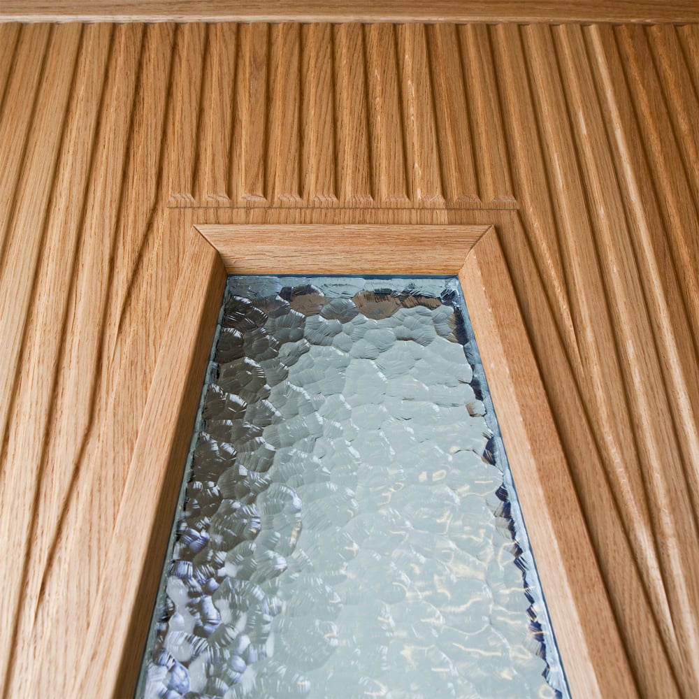 Arild 115S G55 oak detail with Atlantic glass