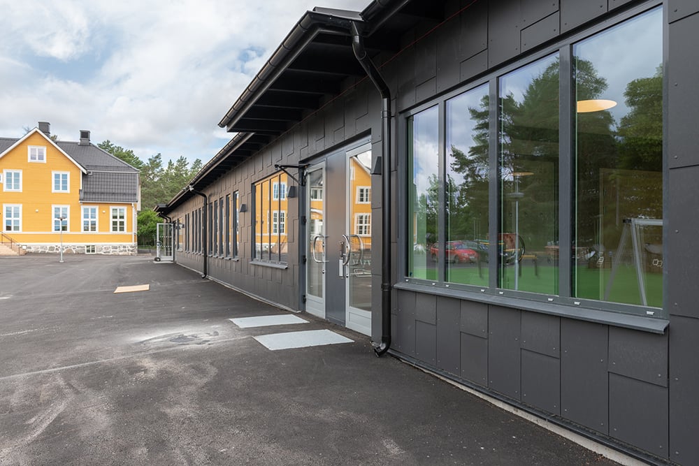 PVC fönster från Ekstrands på Farstavikens skola i Ekedal 