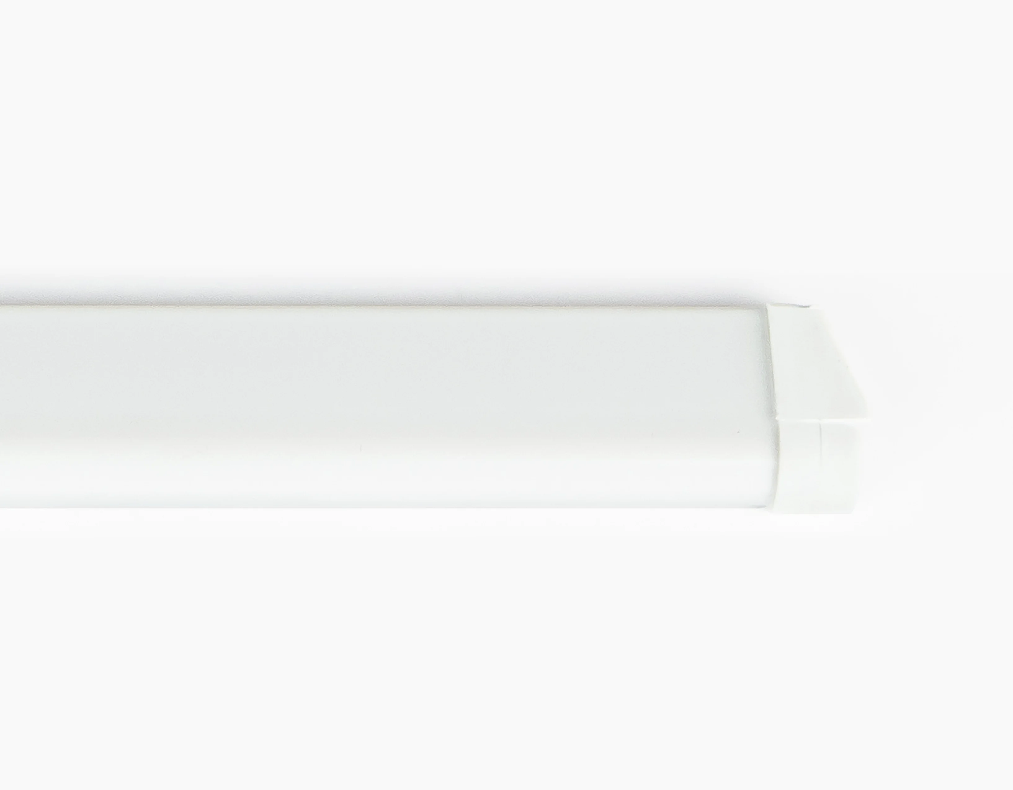 Drip strip white