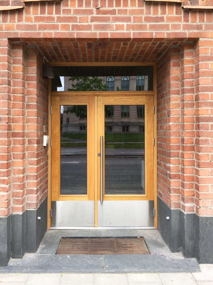 oak entrance door from Ekstrands