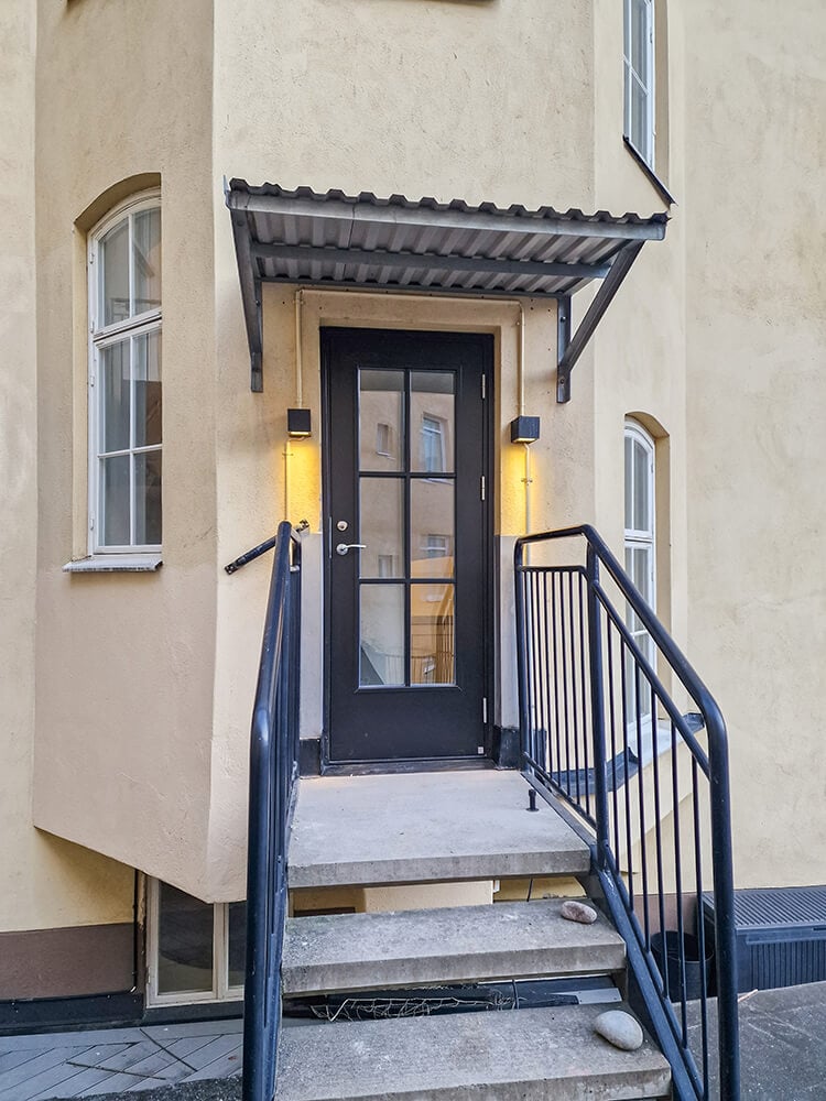 Customized entrance door Smooth 100 1XLA SP1:2
