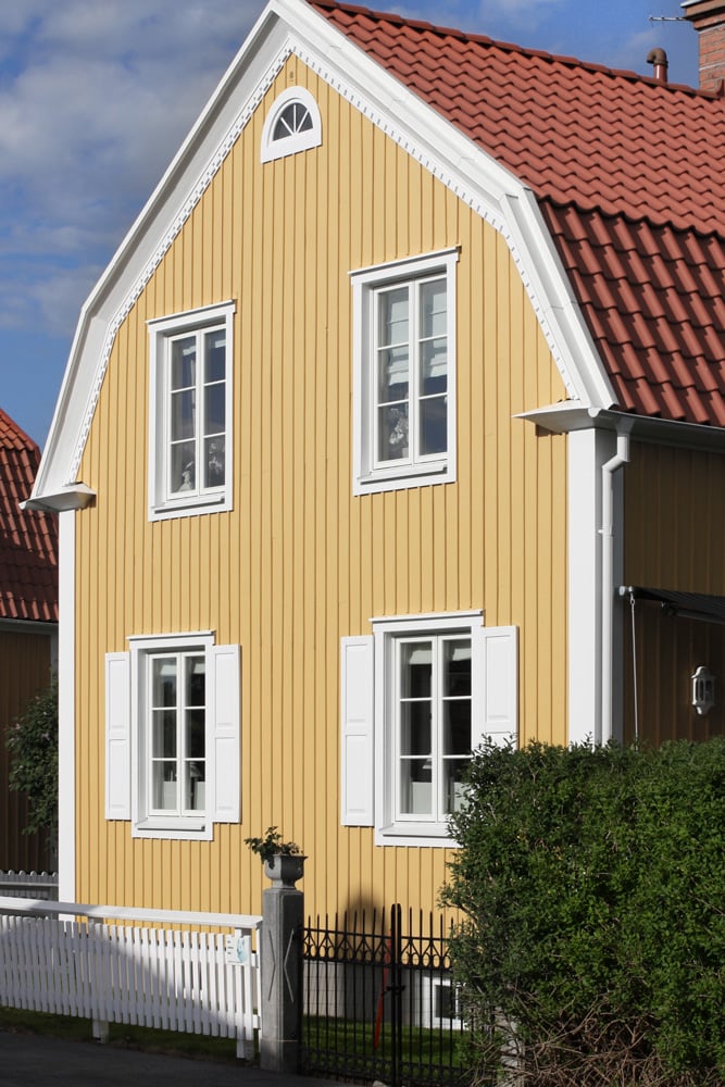 Classic outward-opening wooden window, Vienna astragals WSP2:0