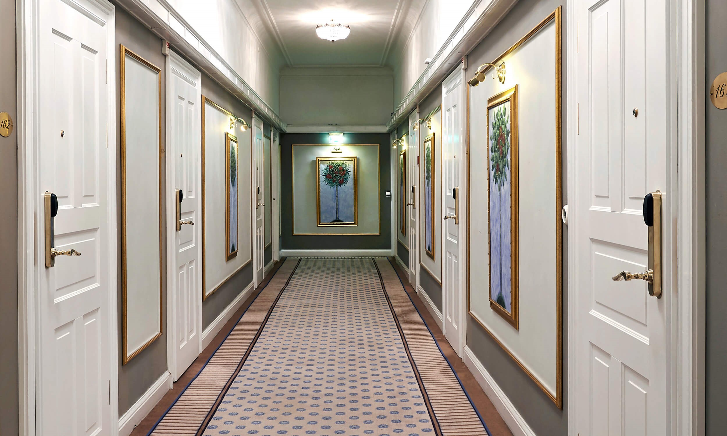 Säkerhetsdörrar från Ekstrands på Grand Hotell 