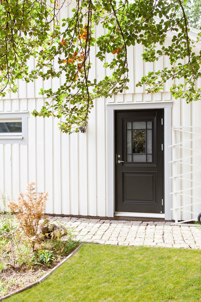 Svart ytterdörr Park 870 G12 SP2:2 med dekorglas från Ekstrands